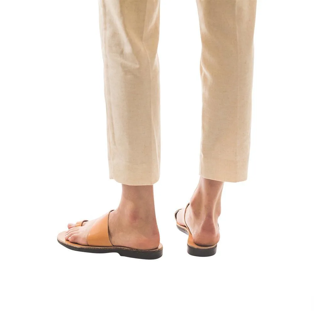 Abra - Leather Toe Loop Sandal | Tan