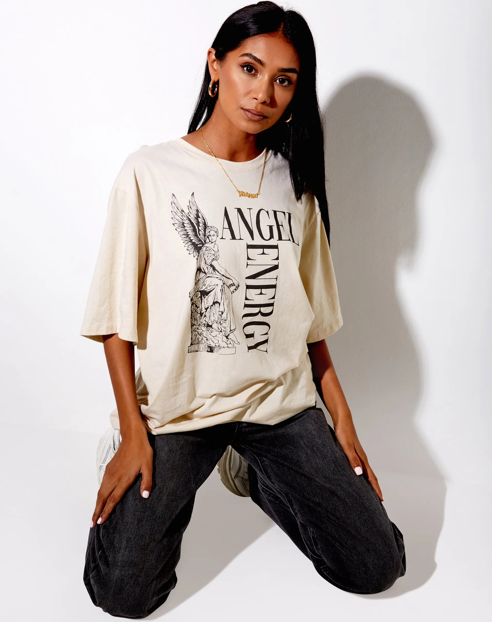 Cocoon Tee in Stone 'Angel Energy'