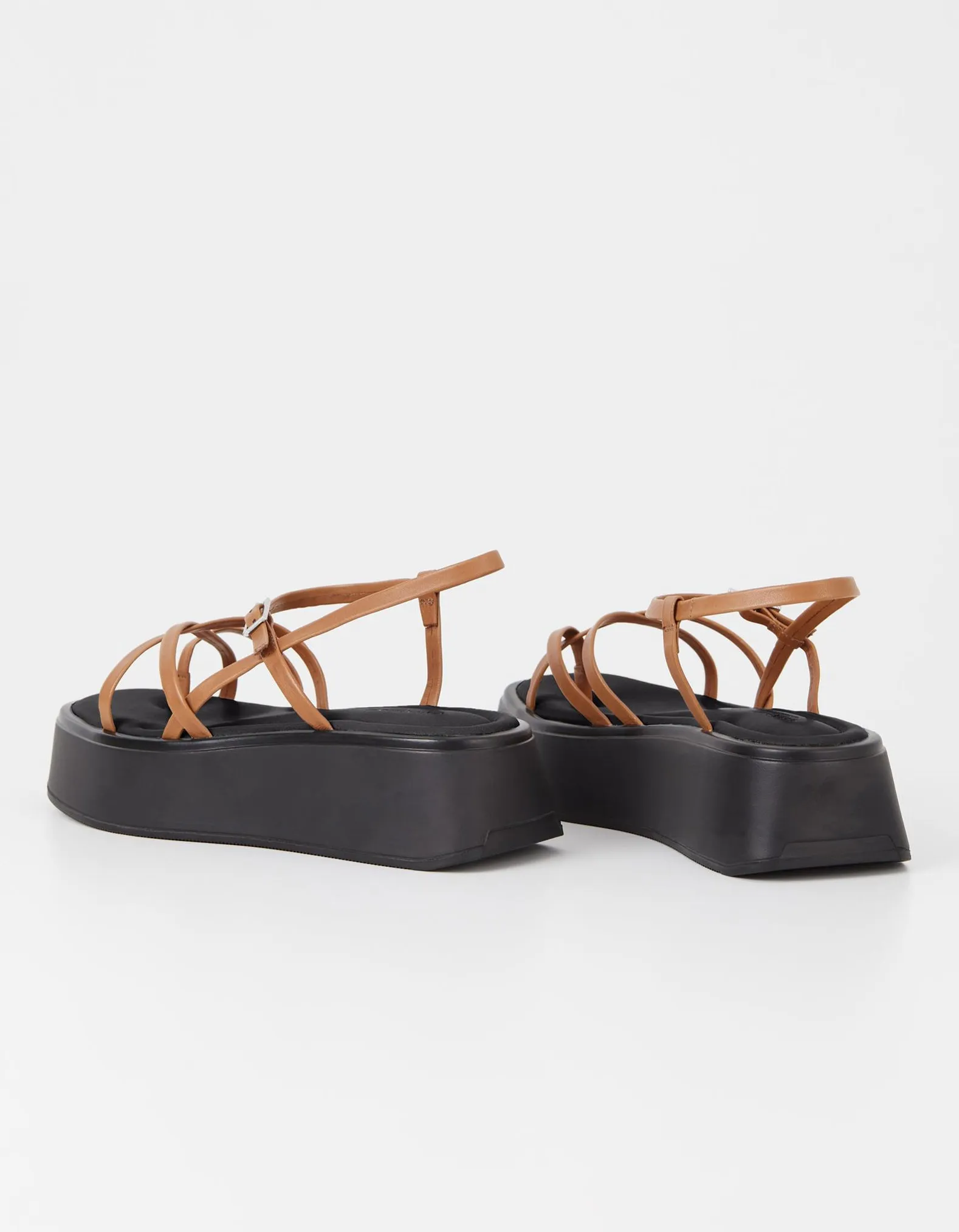 Courtney Sandal in Cognac