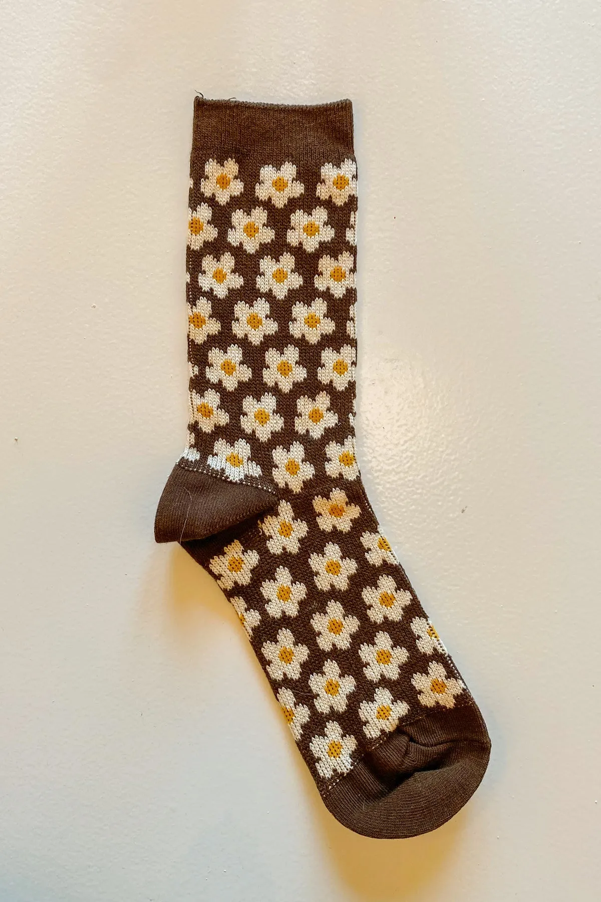 Daisy Socks in Chocolate