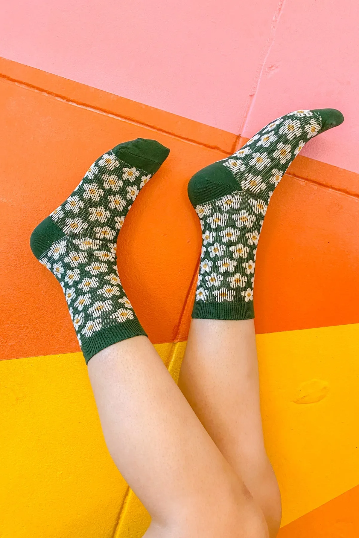 Daisy Socks in Forest Green