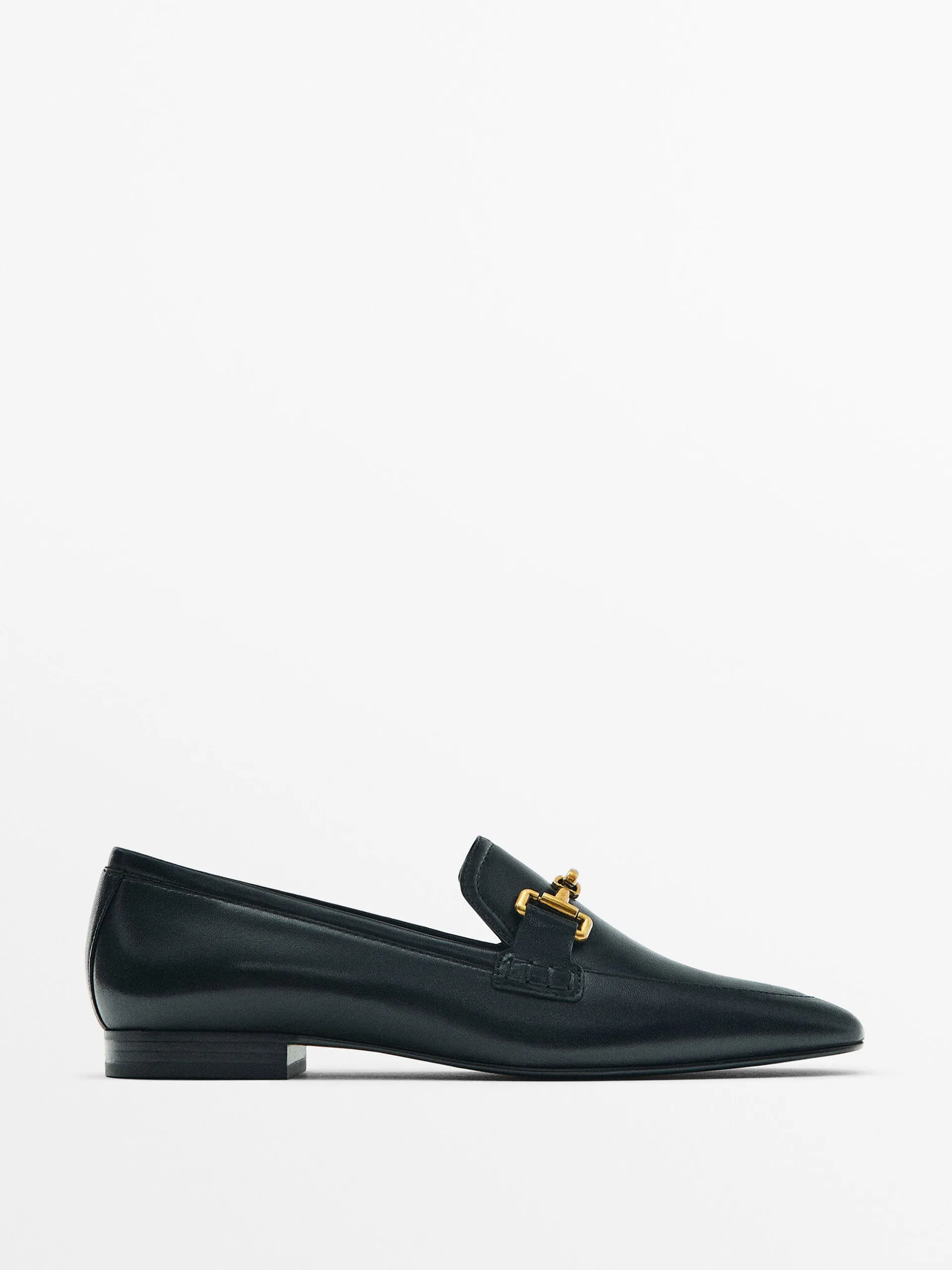 Leather loafers with buckle