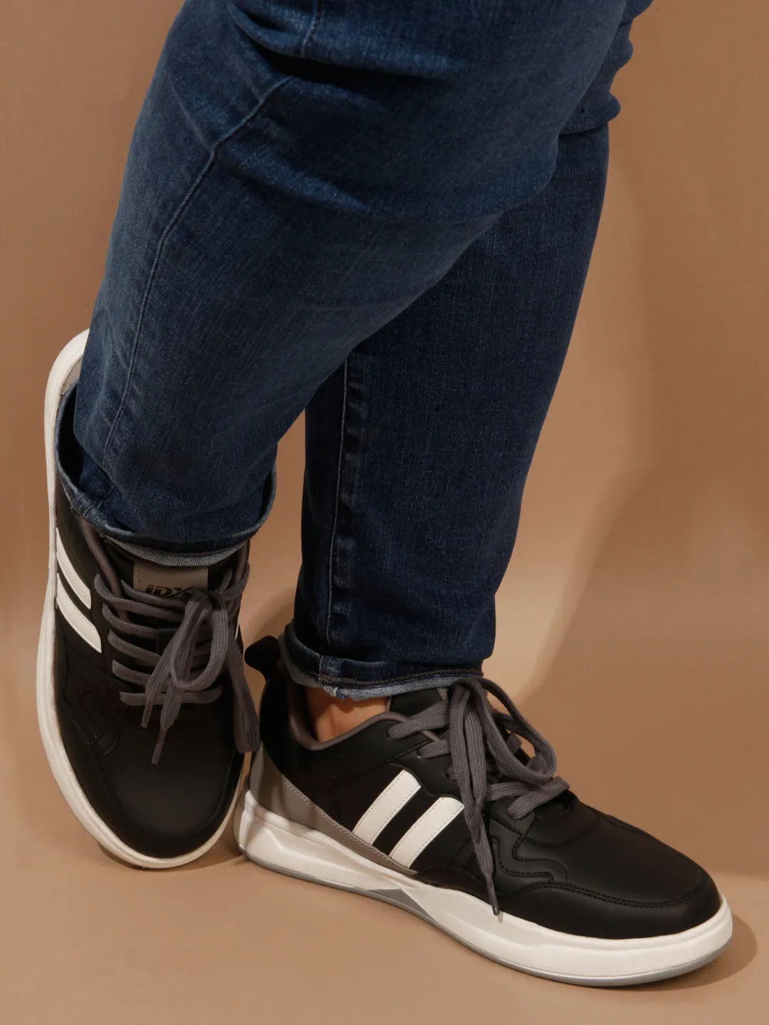 Men's Black Lace Up Sneakers (IX6017)