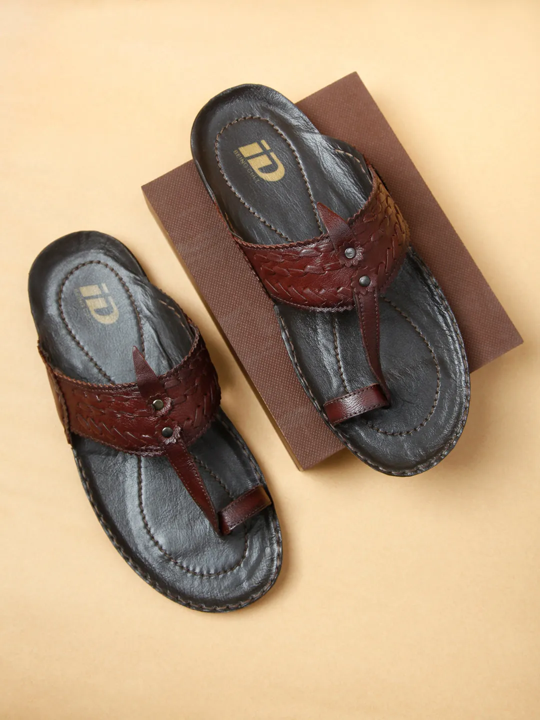 Men's Brown Kolapuri Style Ethnic Slipper (ID4068)