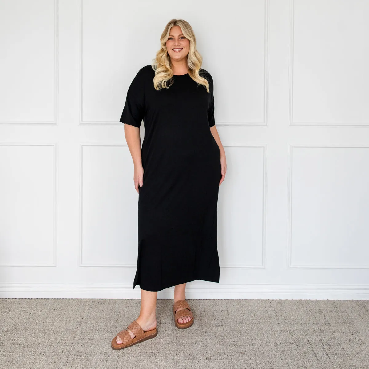 Peta maxi t-shirt dress - black