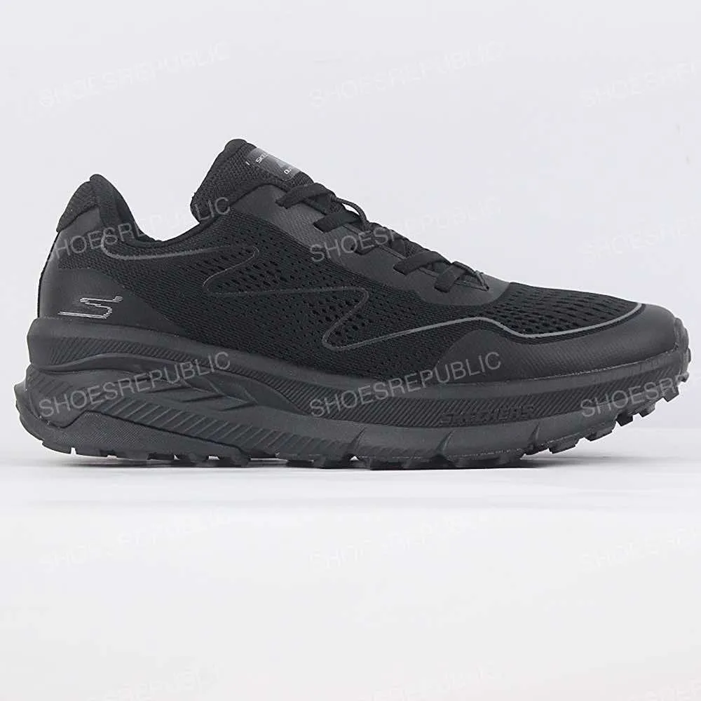 Skecherrs Outdoors Archfitt “Triple Black”