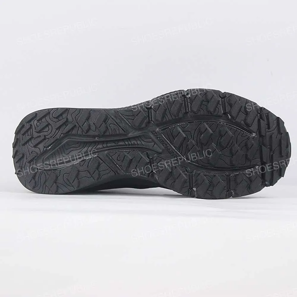 Skecherrs Outdoors Archfitt “Triple Black”