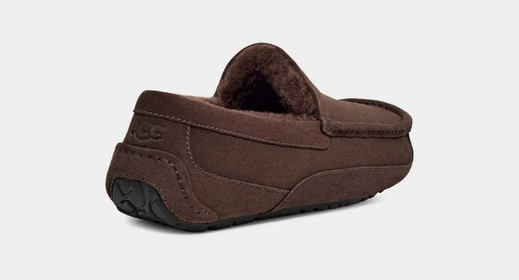 UGG - Ascot Leather Slipper