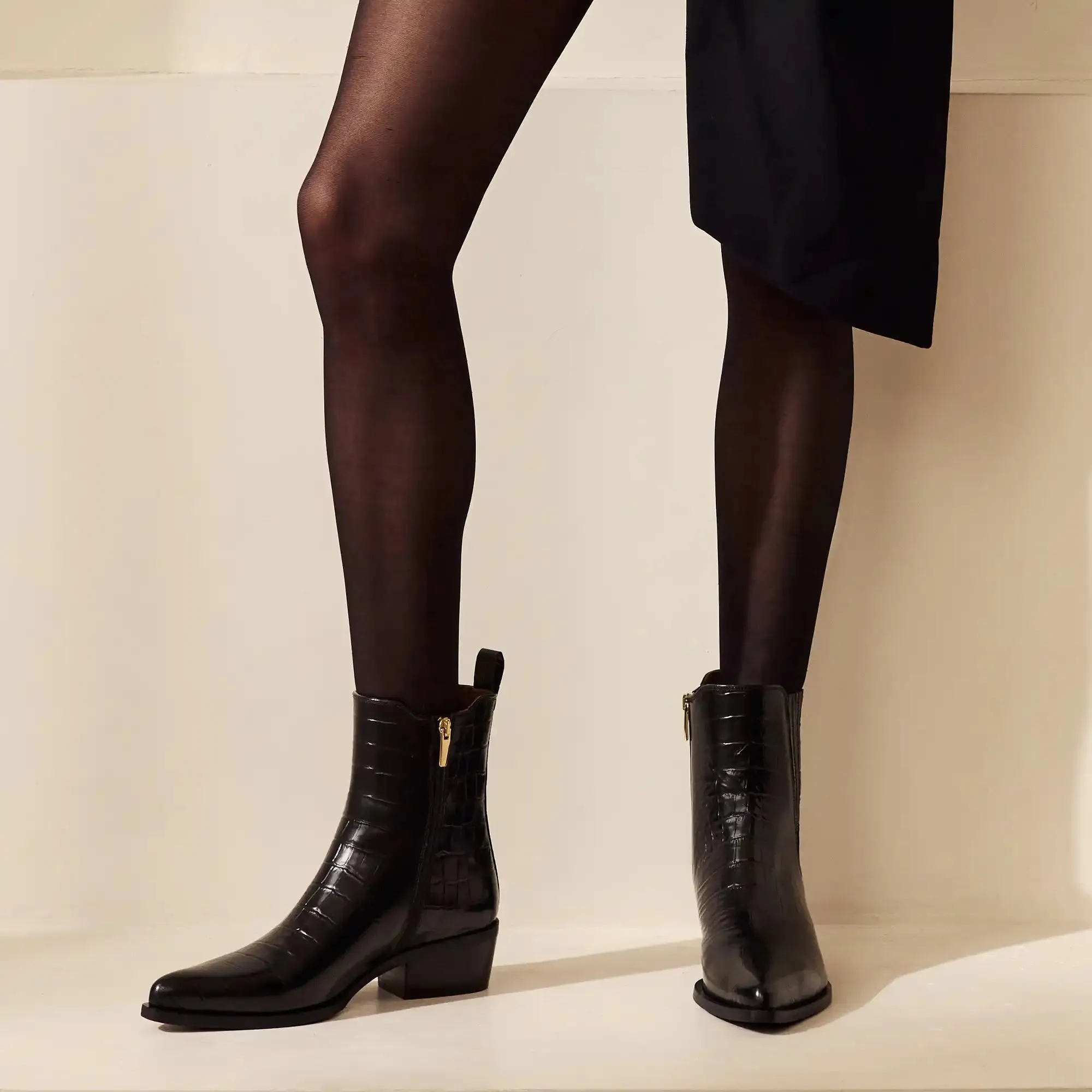 Vendôme Amandine croco black calfskin leather boots