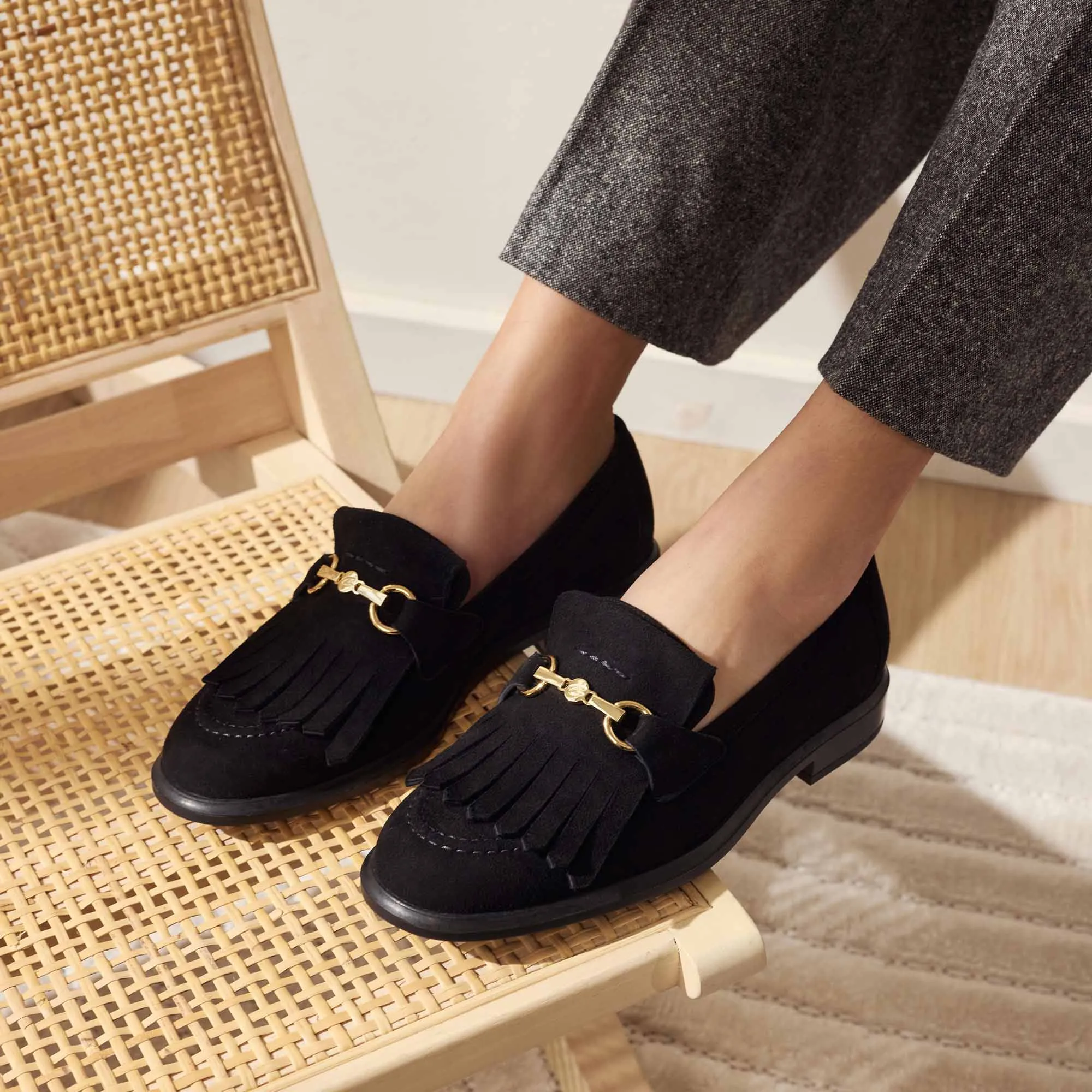 Vendôme Lave black suede loafers